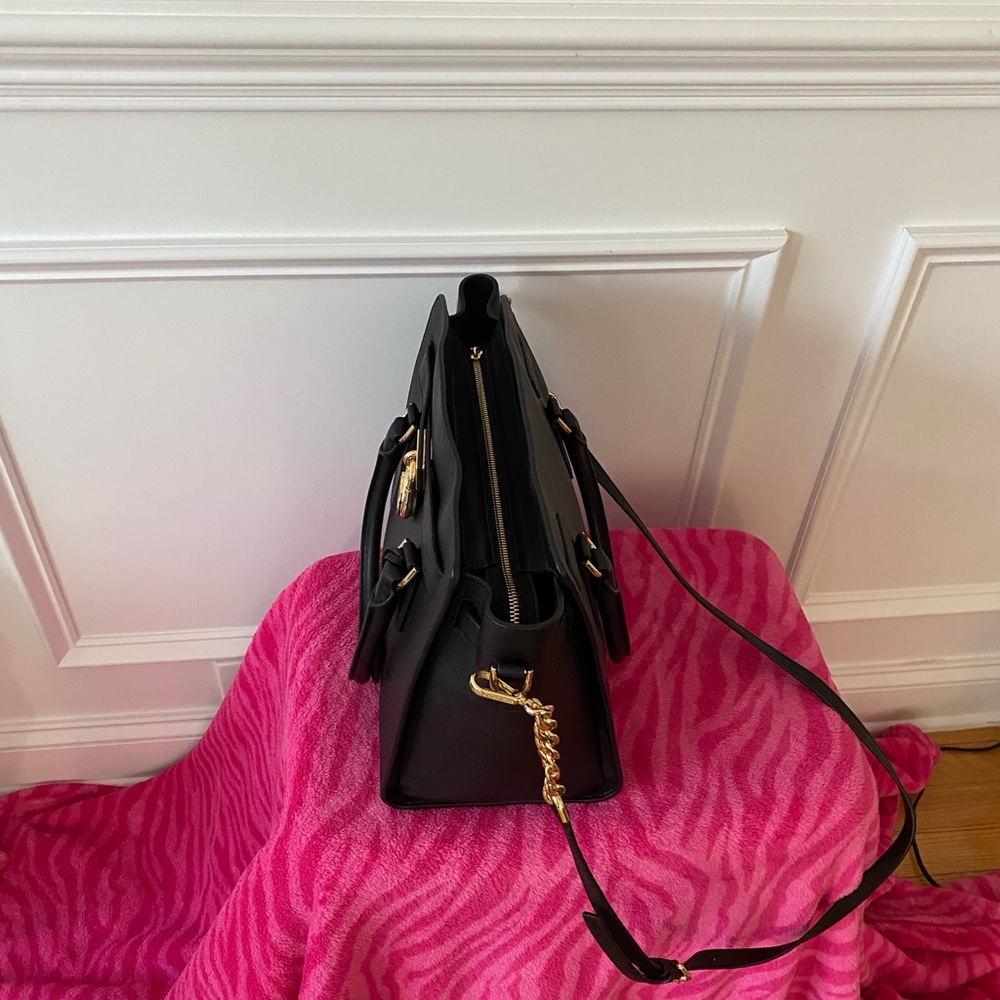 Michael Kors New Hamilton Traveler Black Handbag - Picture 5 of 10